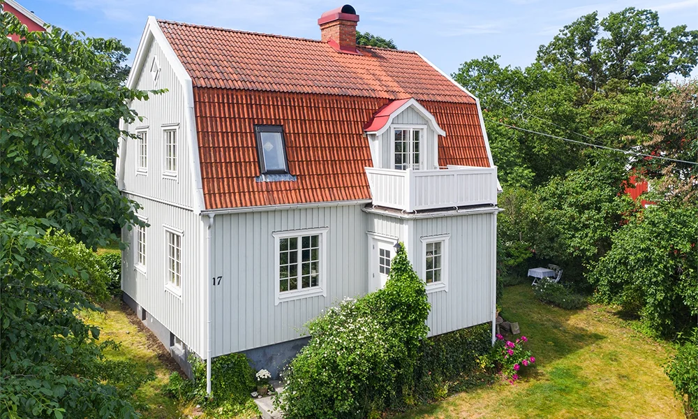 takrenovering jarfalla stockholm spanga vallingby hasselby tegeltak papptak betongpannor taklaggare